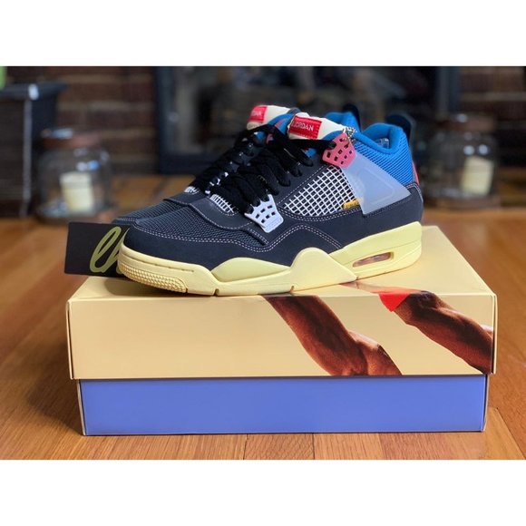 Sz 10.5 Air Jordan 4 Retro Union "Off Noir" - Picture 3 of 7